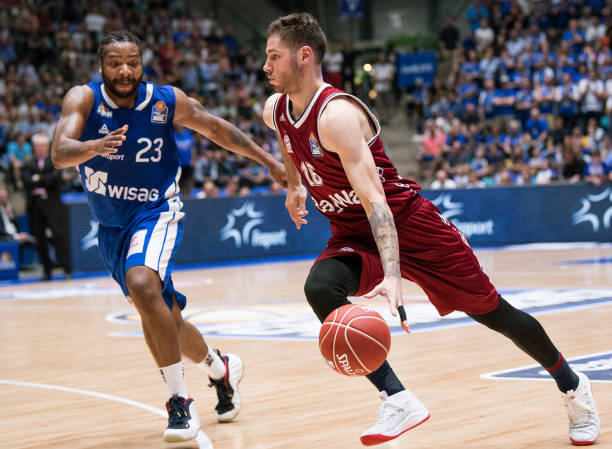 一种精神传 一种精神传